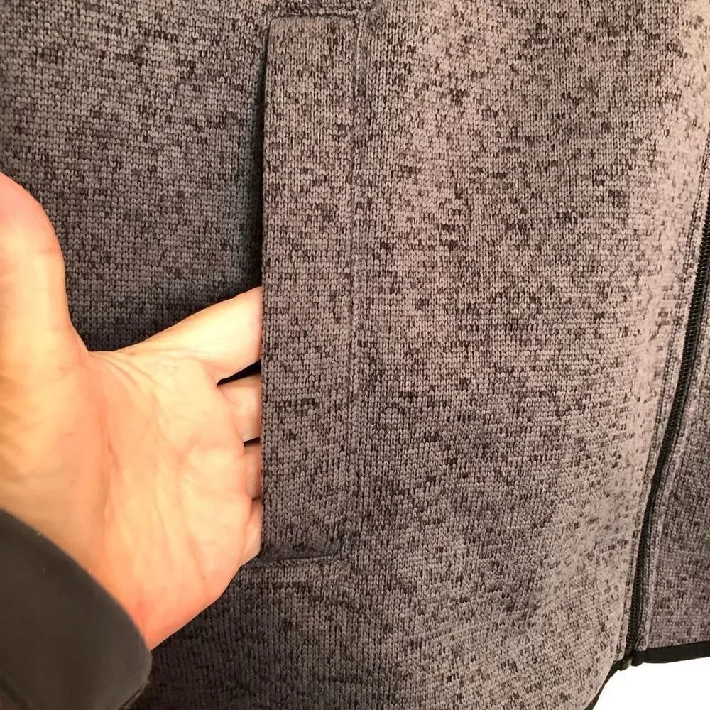 CLUB ROOM - NWT - M Sz L Colorblock Fleece Sweater Vest/Maroon & Grey. SO NICE!